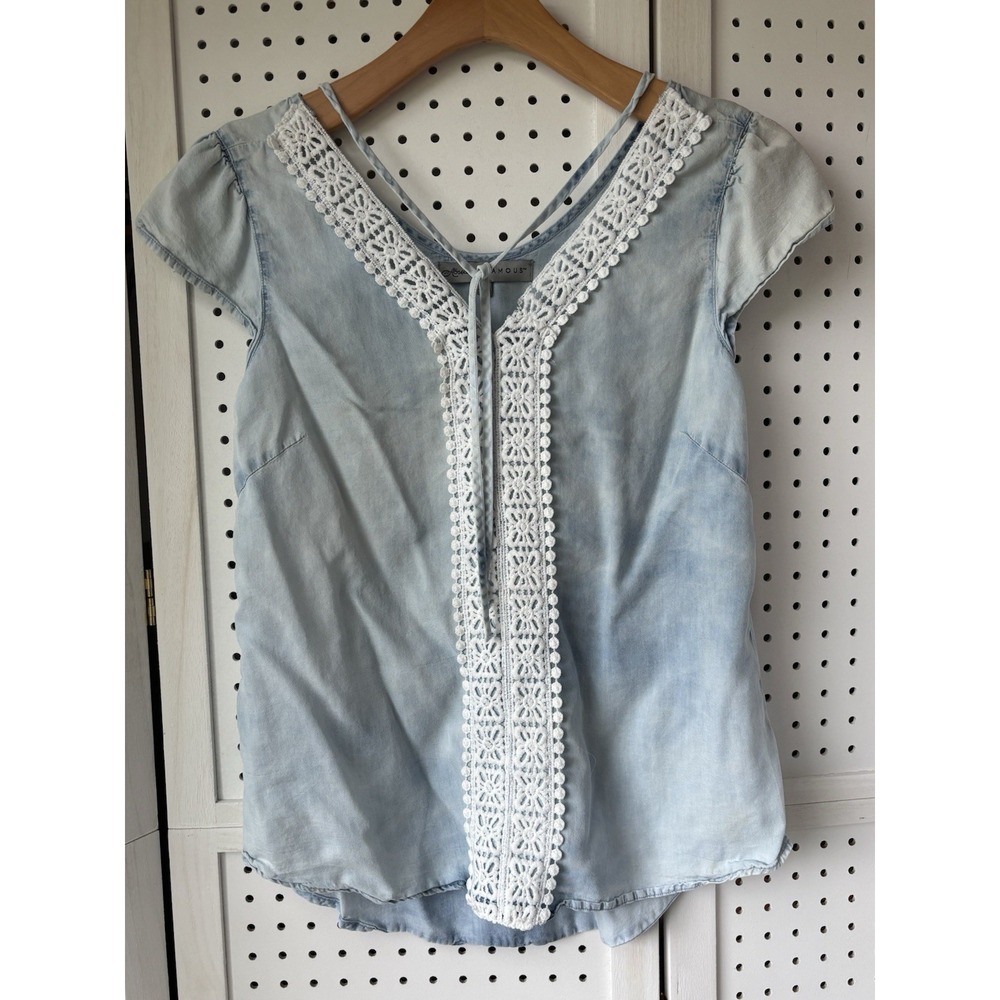 Absolutely Famous Women's Small Chambray Tie Short SLV Blouse Blue Beachy Boho